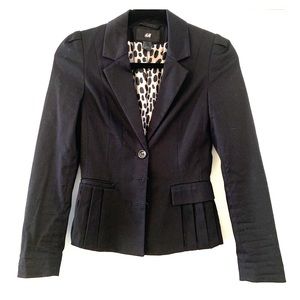 H&M Jackets & Coats - H&M black blazer H&M Jackets & Coats - H&M black blazer